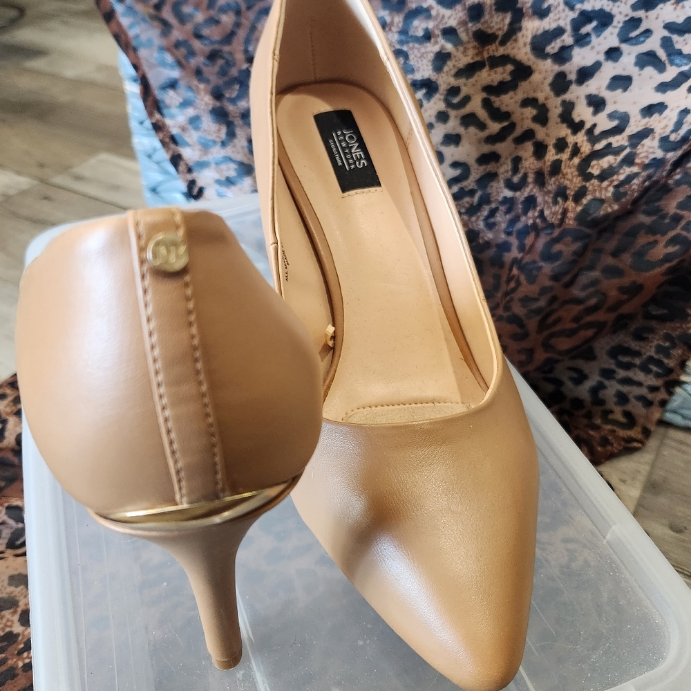 Jones New York Heels